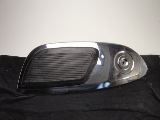 PictureAltAttribute - 33183C-tankcover-honda-cd50-rechts-17640065030-17022025155231-jpg